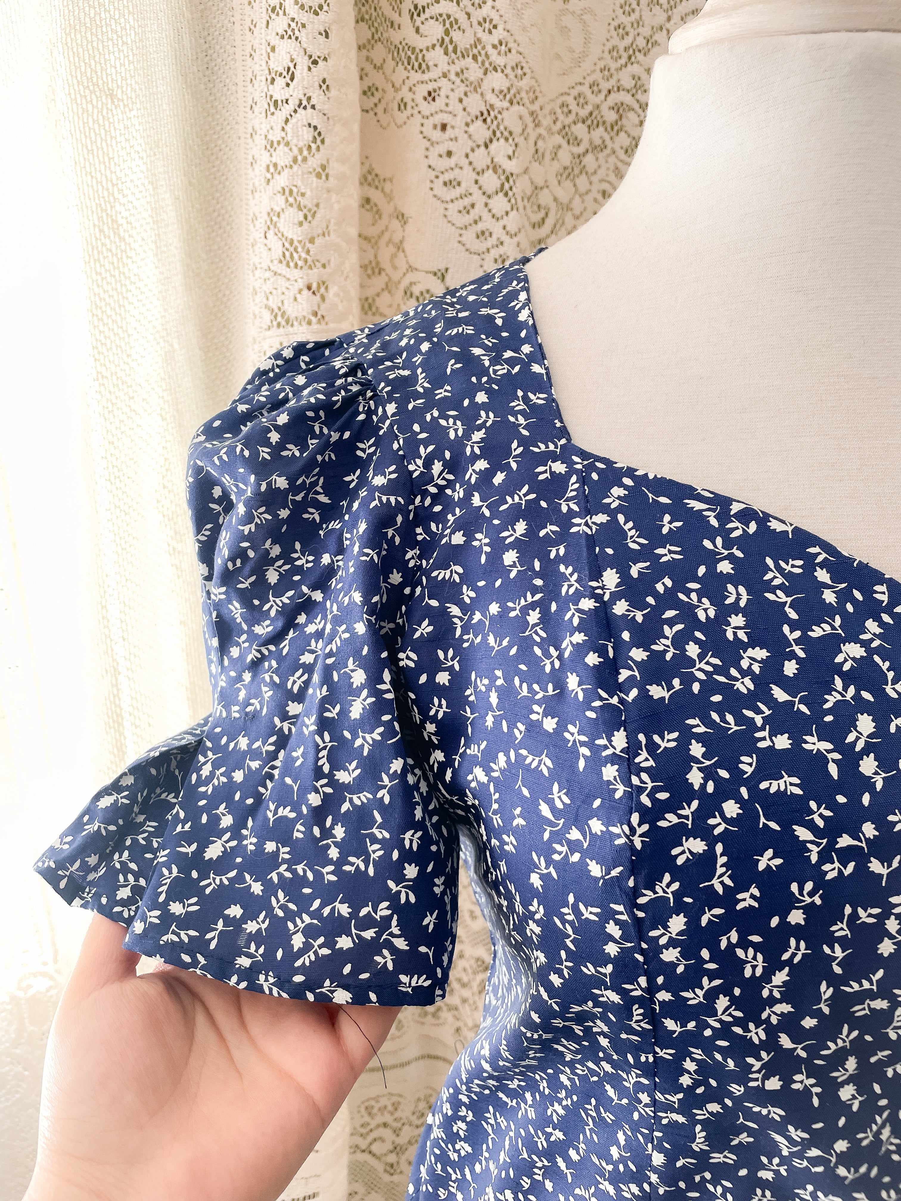 Blusa Heart Comoda y estiliza algodón azul floreado