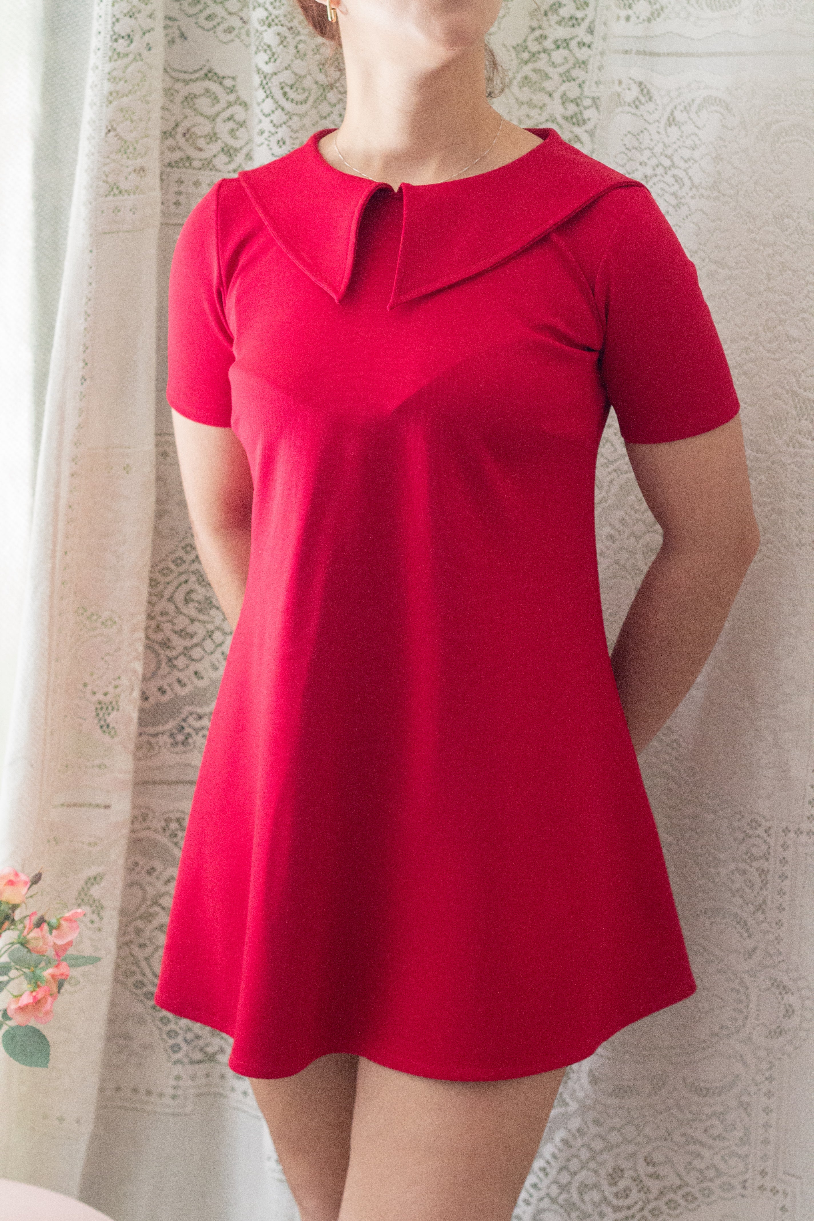 Mini Vestido Mod cuadrille y rojo